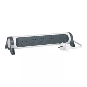 Legrand Przedłużacz 4x2PZ 1,5M, biało-czarny