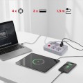 Maclean Listwa zasilająca MCE392 W 4 gniazda 3xUSB, 110-240V AC 50/60Hz, 2.1A max 2500W 1,5m biała