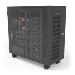 Thermaltake Obudowa - AX700 TG - Black